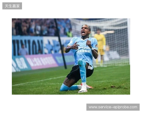 鲁媒:克雷桑对阵大连英博当日主动求战,若恢复顺利可战河南队